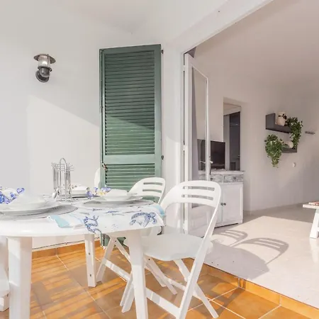 Apartamento Biniforcat 52 *